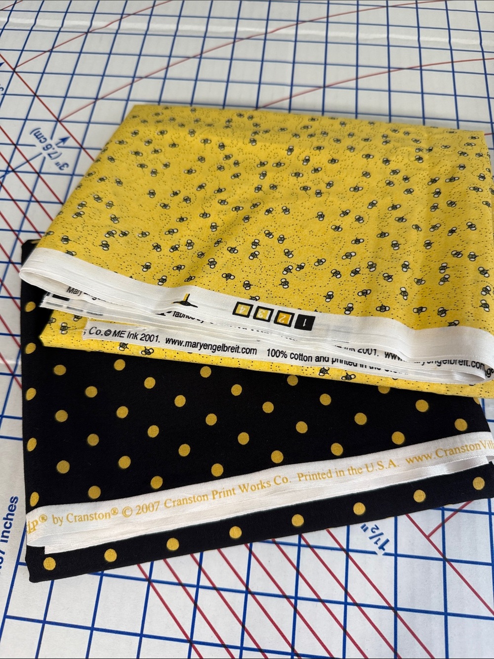 Mary Engelbreit Cranston Cotton Fabric Lot Bees Polka Dots 3 Yards Y2K